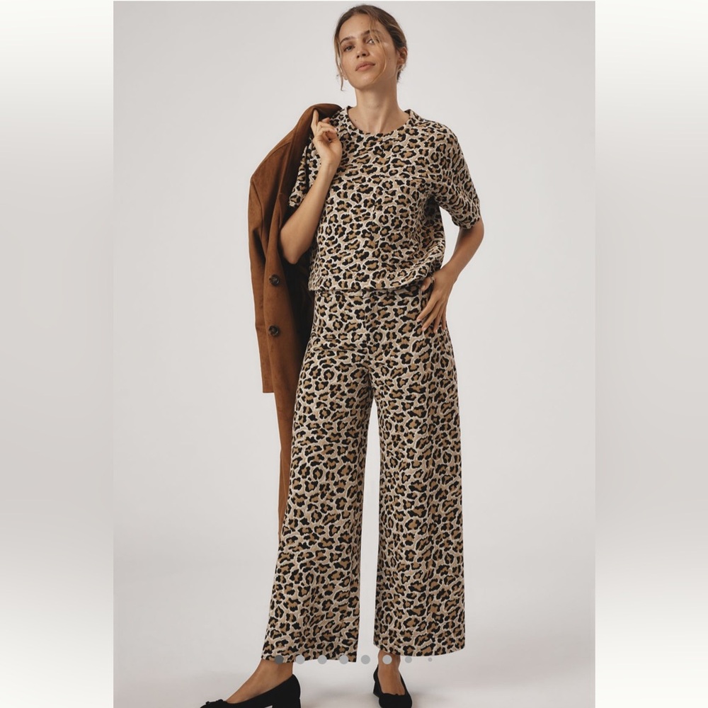 The Ettie High-Rise Crop Leopard Print Wide-Leg Pants by Maeve: Knit Edition - Picture 2 of 6